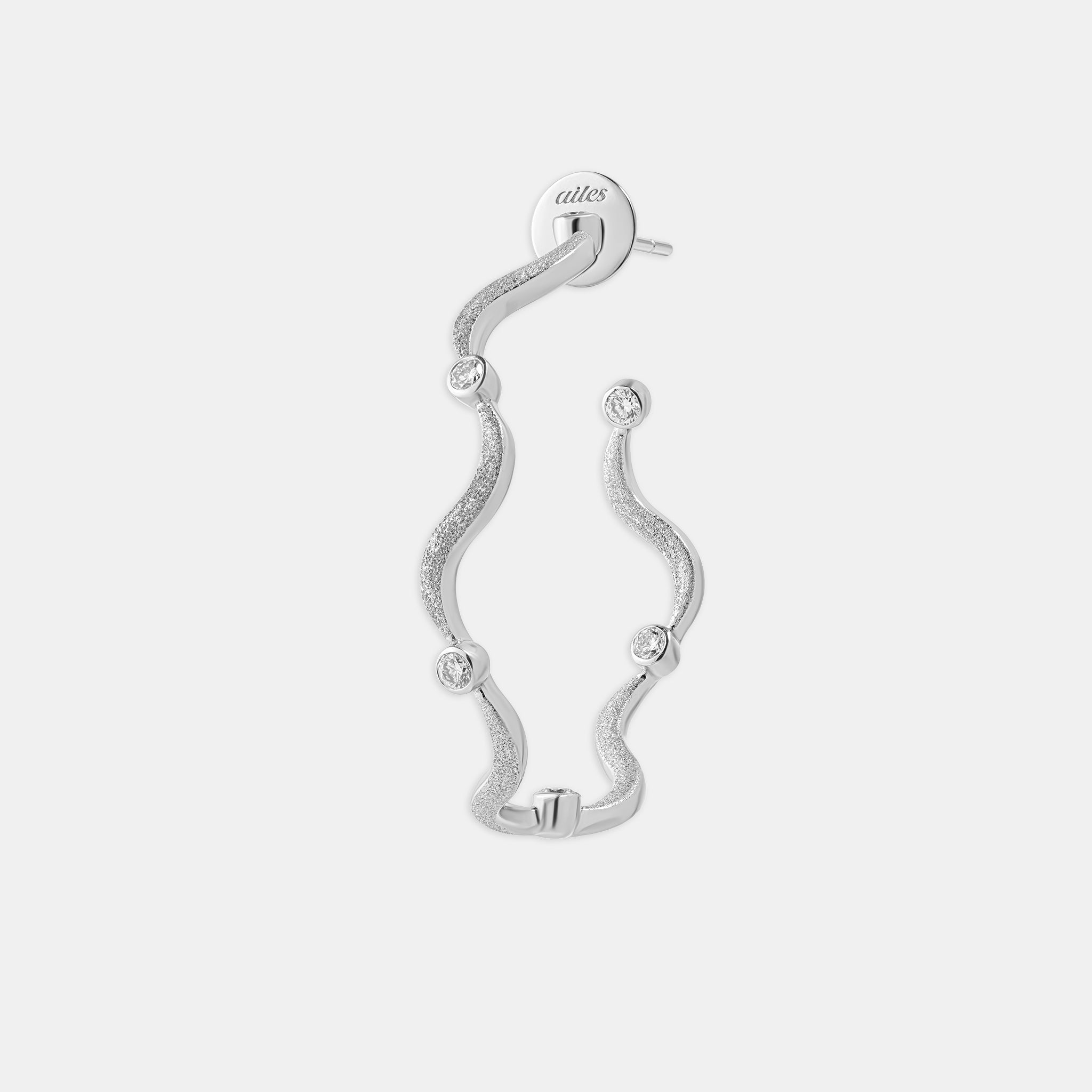 Gold Medium Wave Hoops